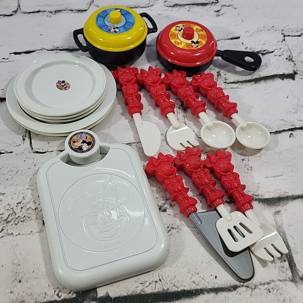 Disney Minnie Mouse Vintage Toy Kitchen Stuff Utensils Pots Pans Lot‎